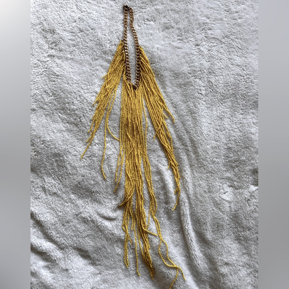 Yellow very long beard beaded necklace